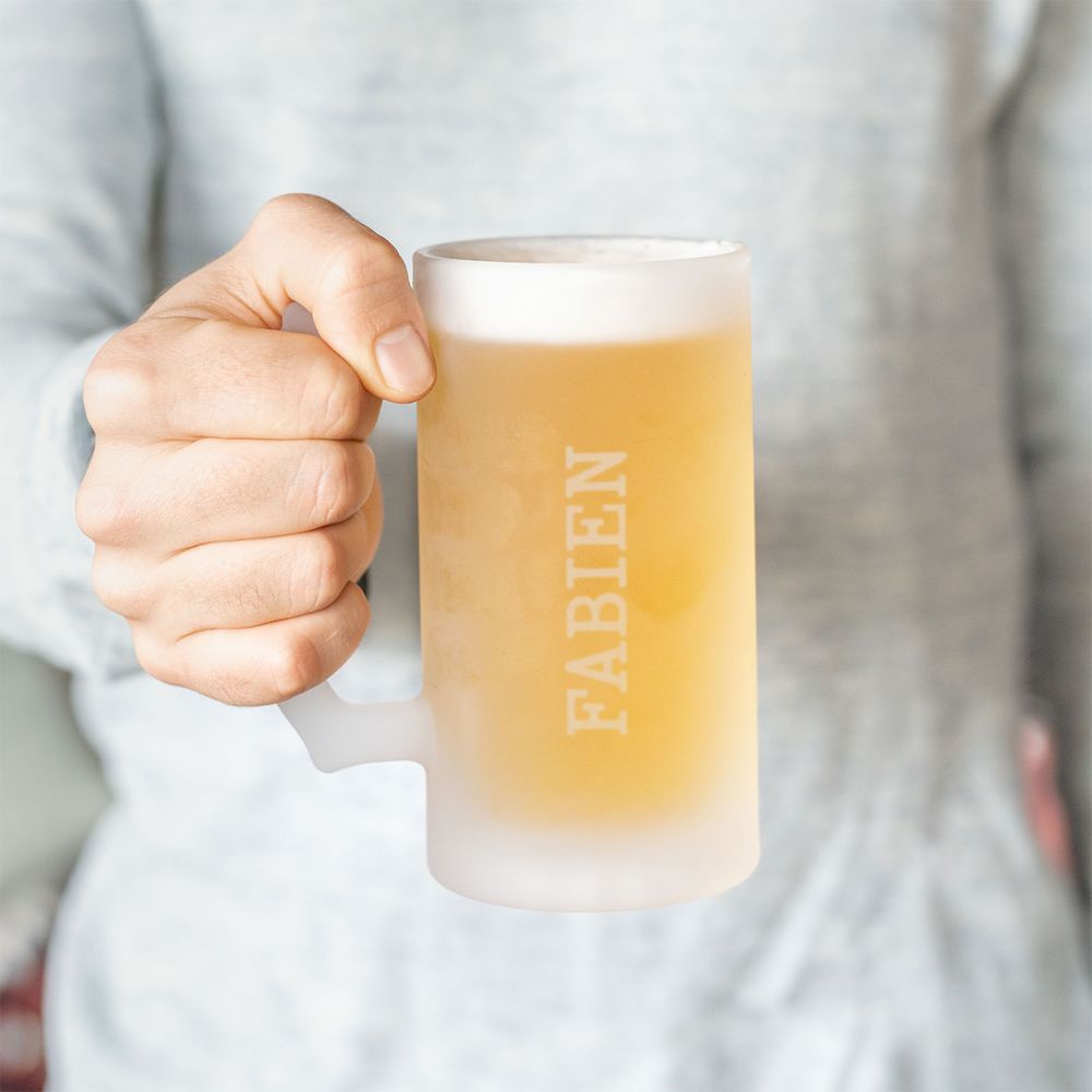 Chope de bière personnalisée avec gravure