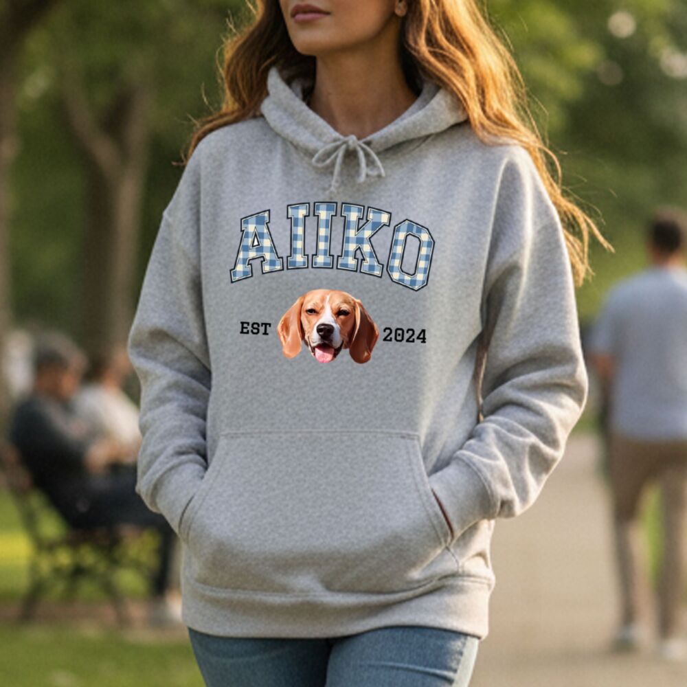 Sweat à capuche personnalisé avec photo d'animal, prénom et année – Style Université