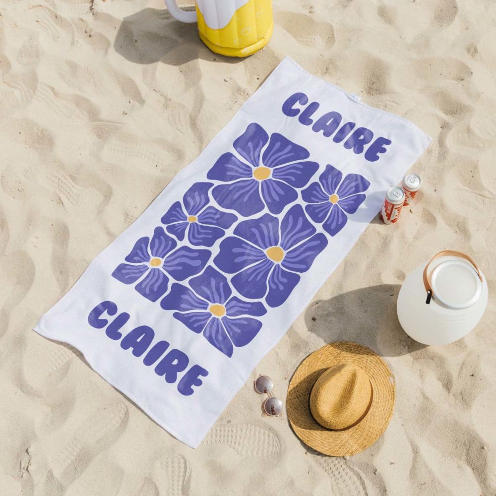 Serviette personnalisée rétro avec fleurs et texte