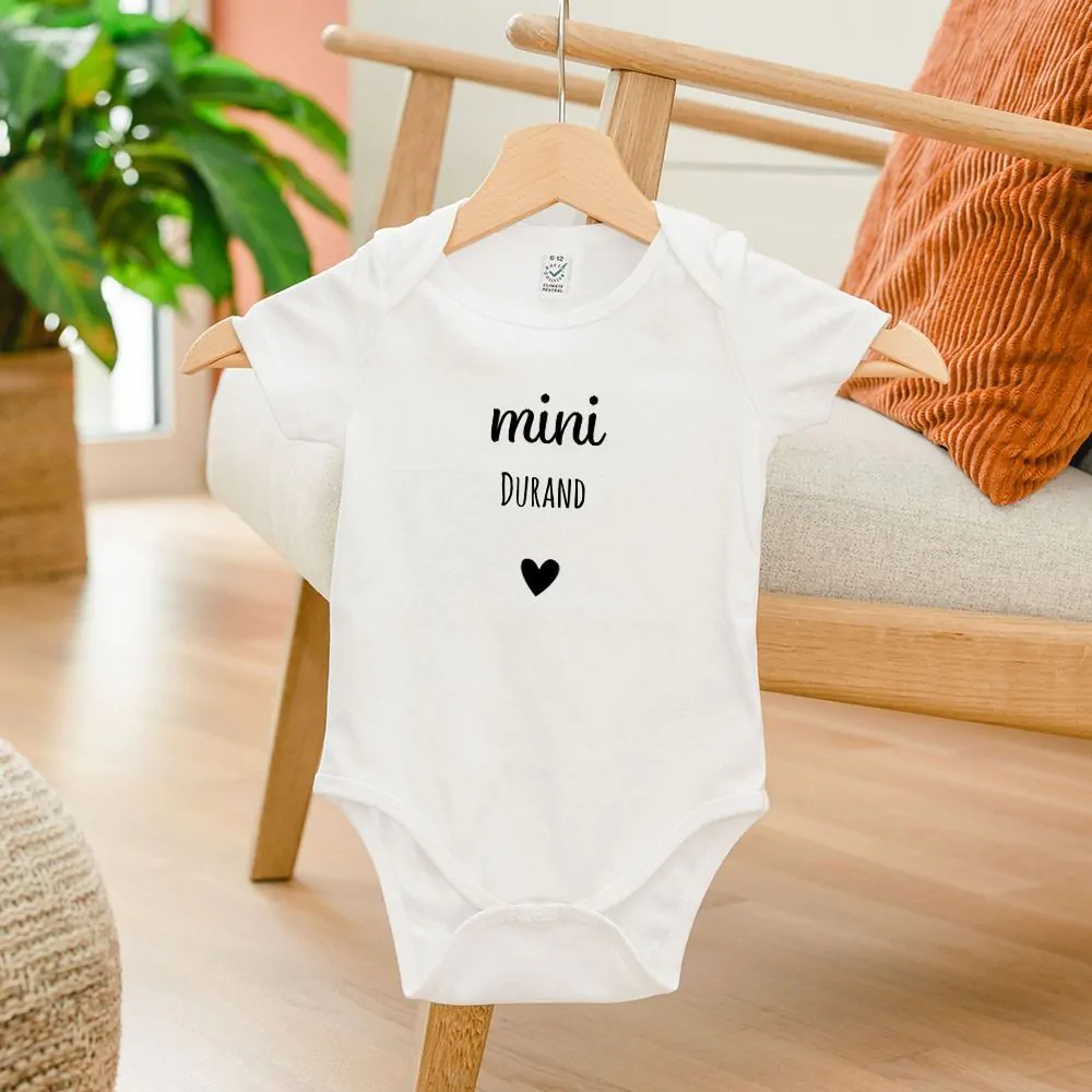 Body bebe personnalise avec nom et picto CadeauxFolies