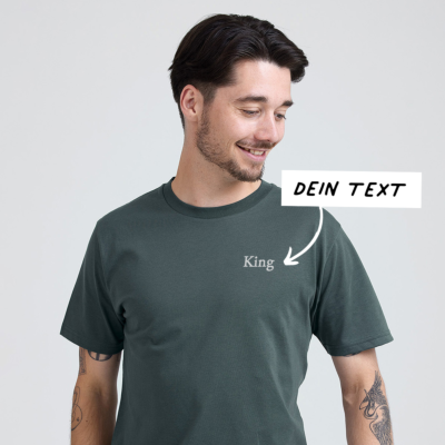 T-shirt brodé vert foncé avec texte