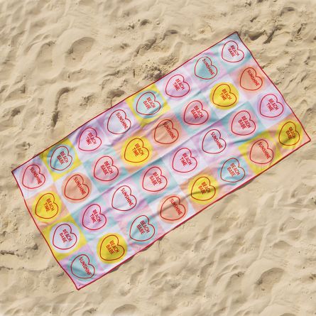Serviette de plage coeurs