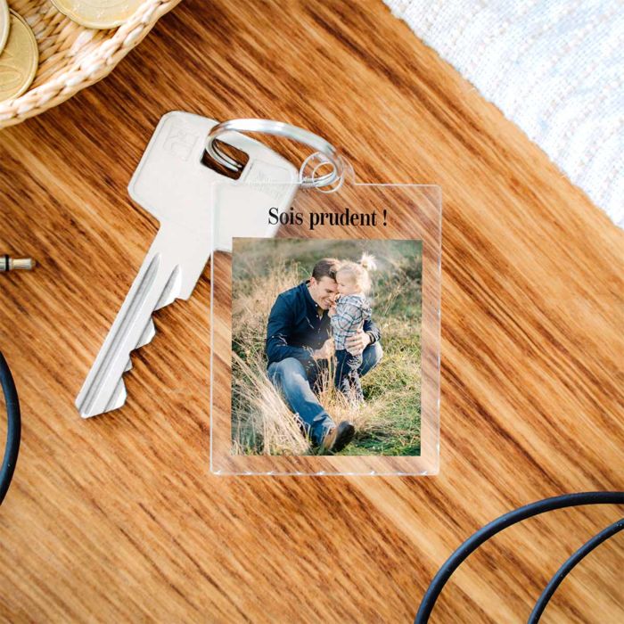 Porte-clés personnalisé en acrylique avec photo et texte Porte-clés personnalisé en acrylique avec photo et texte