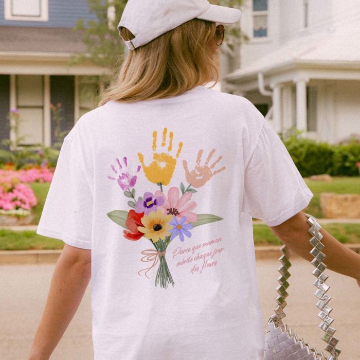 T-shirt personnalisé Bouquet avec empreinte de main