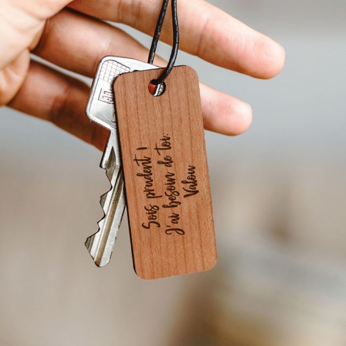 Porte-clés personnalisé en bois avec texte