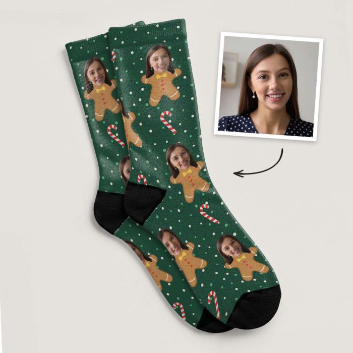 Chaussettes de Noël multivisage avec différents motifs