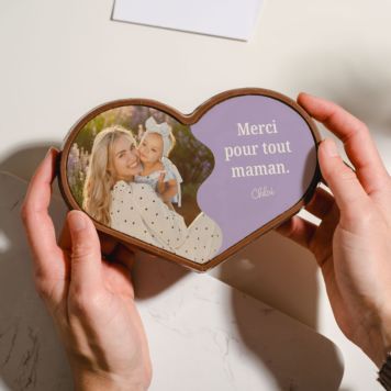 Chocolat personnalisé en forme de cœur moitié photo moitié texte