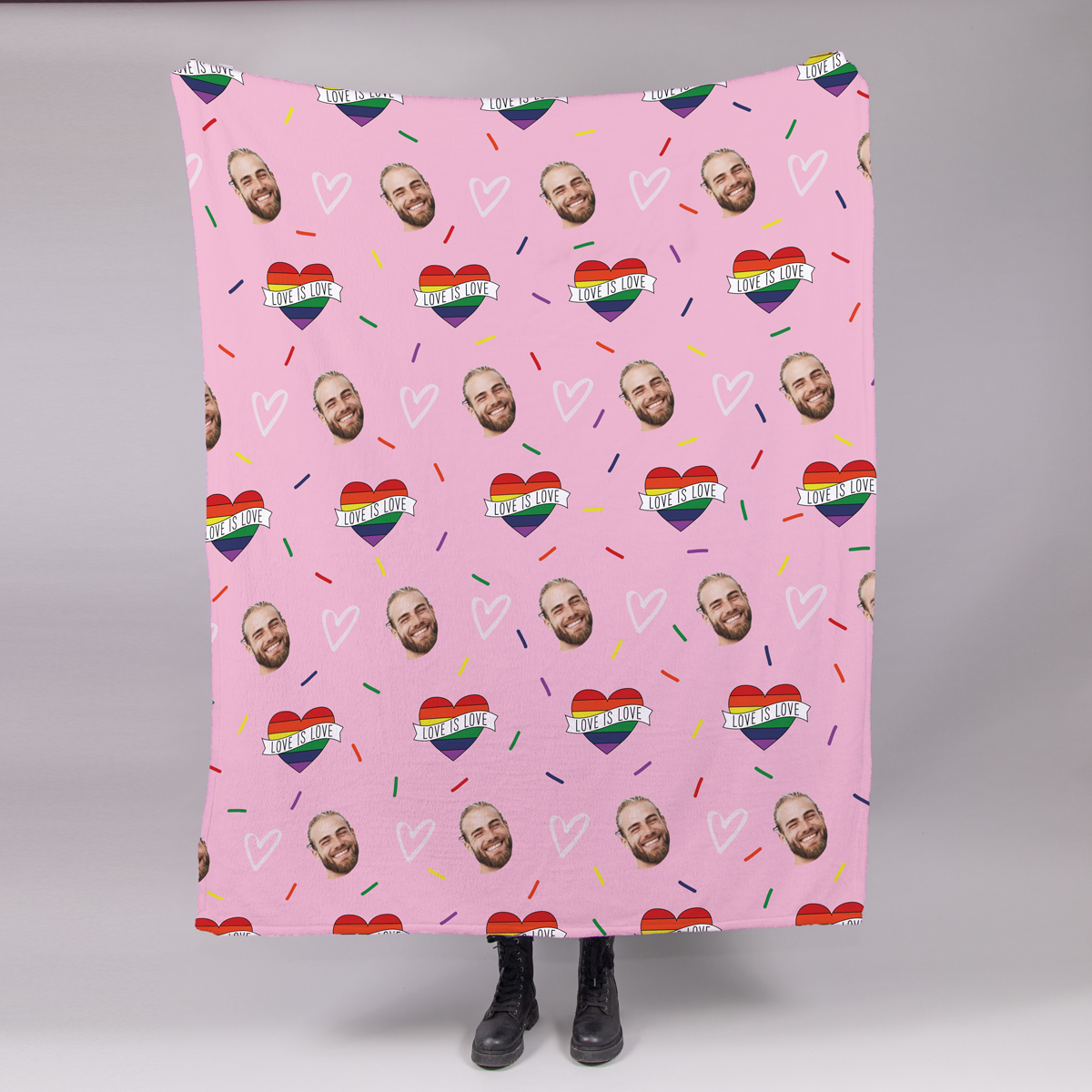 Petite Couverture Multivisage avec Différents Motifs