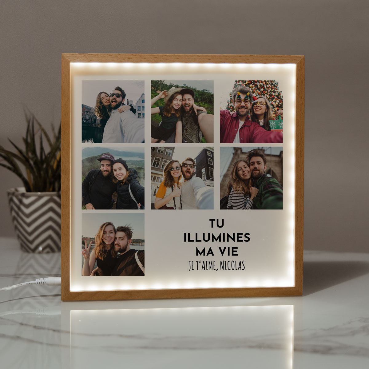 cadeau mariage Light Box Cadre lumineux personnalisé avec 7 photos et texte