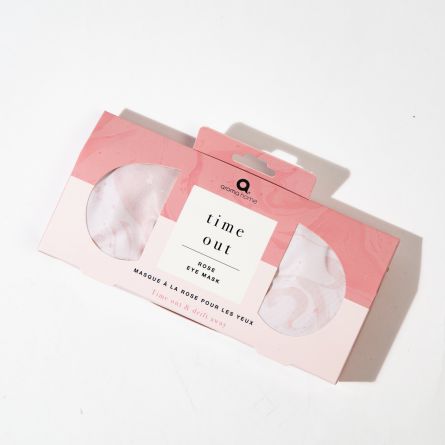 Masque de sommeil au parfum de rose